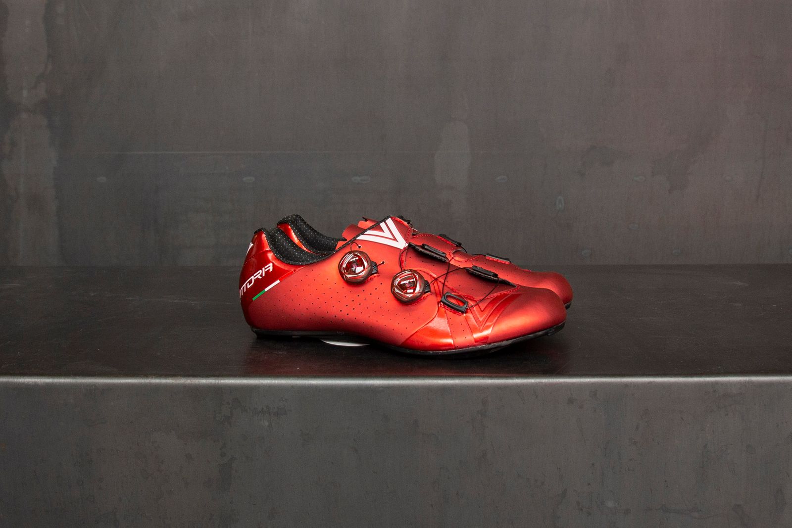 Velar 2022 | Road Cycling Shoes | Red | In Stock 3 Velar 2022 | Road Cycling Shoes | Red | In Stock - Image 3