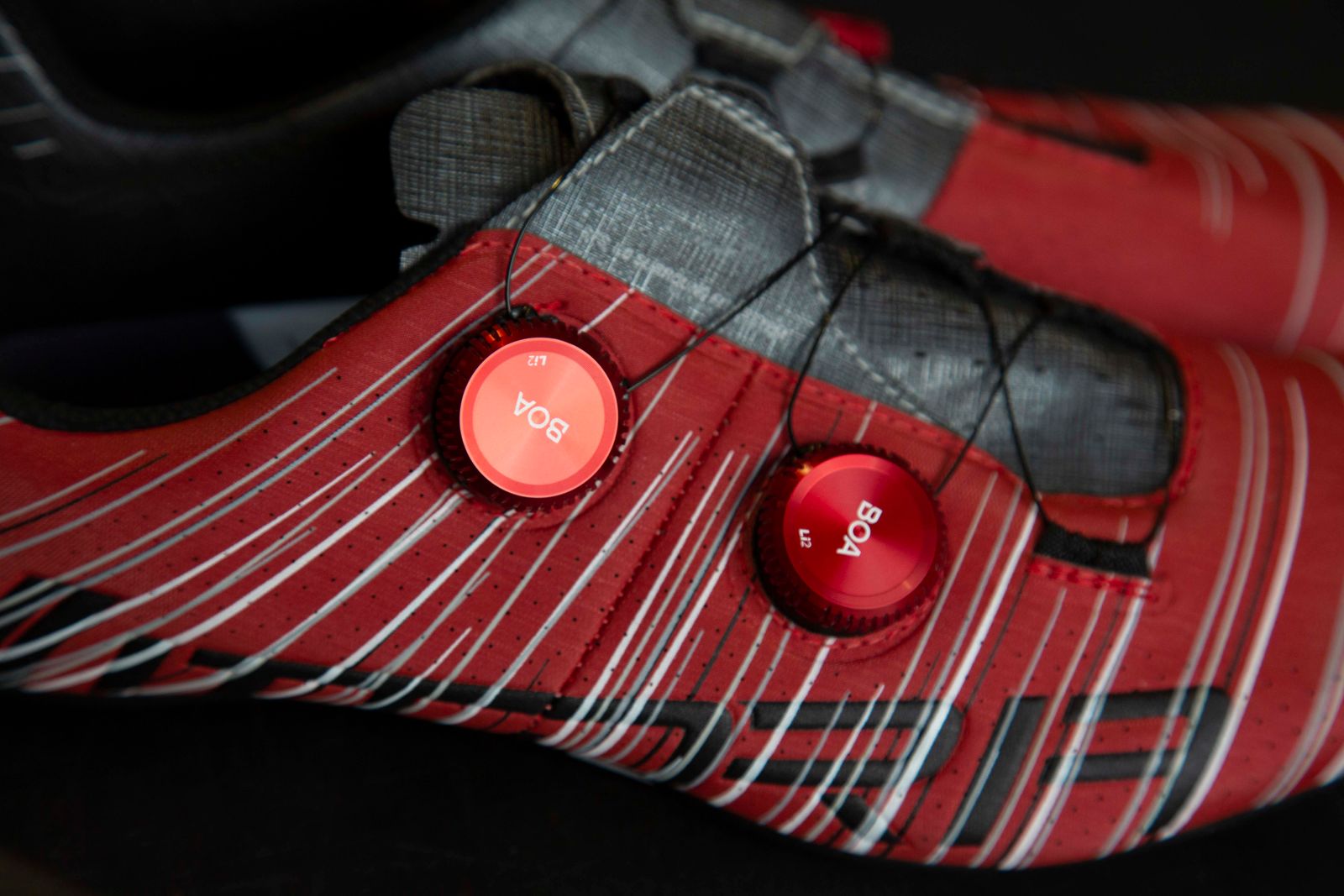 Revolve | Road Cycling Shoes | Size 42 | Red/Black | In Stock 2 Revolve | Road Cycling Shoes | Size 42 | Red/Black | In Stock - Image 2